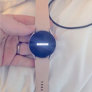 Samsung 40MM smart watch Rose Gold